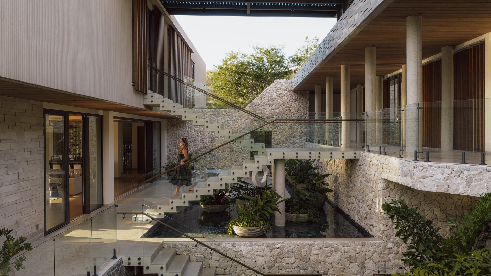 Casa Continuum — residential architecture, Peninsula Papagayo, Costa Rica